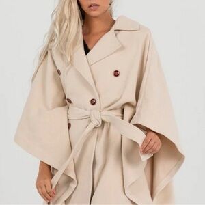 Aleeza Paris Stylish Cream Cape Coat with Belt NWT Size Medium/Large